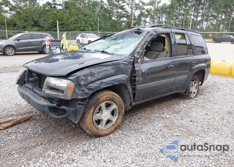 2005 Chevrolet Trailblazer Ls from USA, damaged, VIN 1GNDS13S752292148